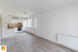 acredit_zabehlice_210420_L8A2909_web