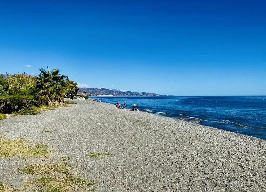 Pláž v Torrox Costa
